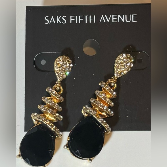 Glamorous Saks Fifth Avenue Black Teardrop Crystal Post Earrings - Picture 7 of 10